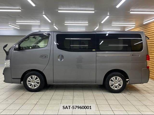 Nissan NV350 Caravan 2019-06 340676-16