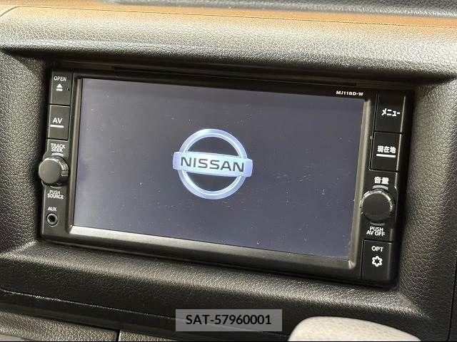 Nissan NV350 Caravan 2019-06 340676-2