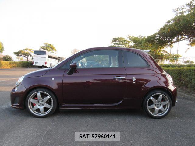 Abarth 695 2013-05 387377-10