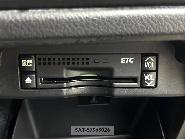 Toyota VOXY 2012-07 352208-9