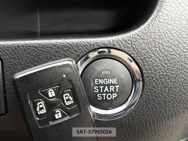 Toyota VOXY 2012-07 352208-8