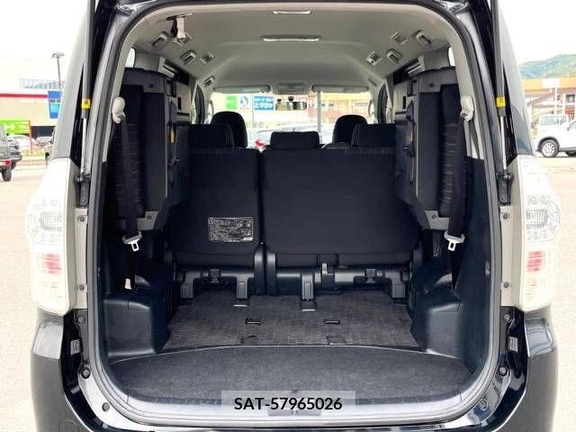 Toyota VOXY 2012-07 352208-14
