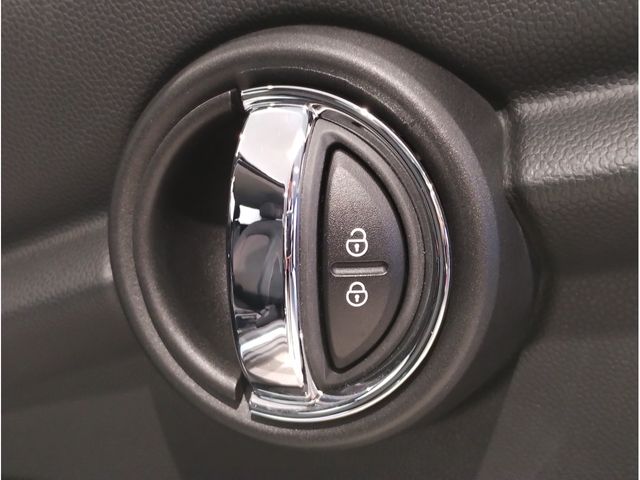 Bmw MINI 2015-06 26408-23