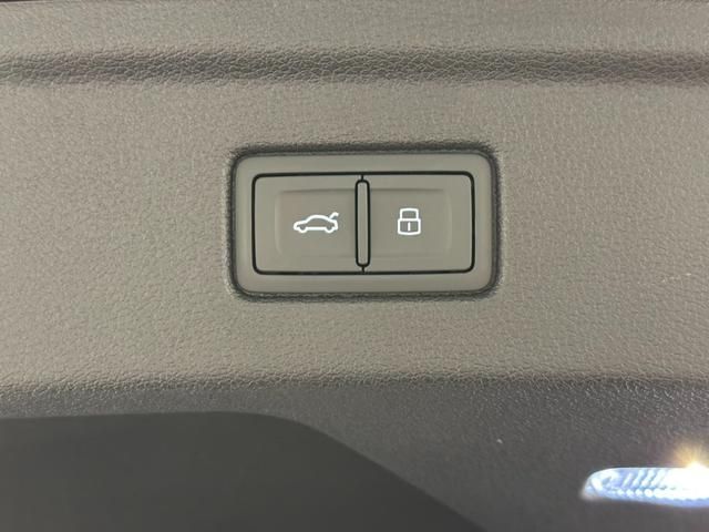 Audi A5 2018-03 24506-16