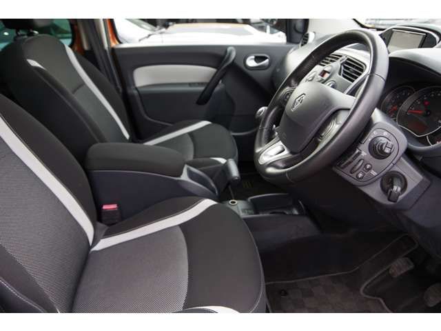 Renault KANGOO 2015-08 1675-3
