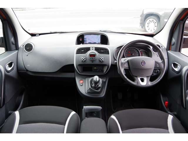 Renault KANGOO 2015-08 1675-4