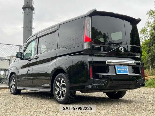 Honda STEP WGN 2019-04 286160-2