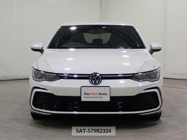 VolksWagen GOLF 2022-02 225340-2