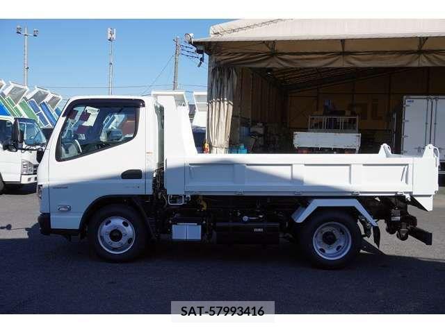 Mitsubishi CANTER 2023-09 225569-2