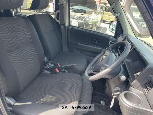Daihatsu ATRAI WAGON 2017-11 206166-1