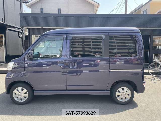 Daihatsu ATRAI WAGON 2017-11 206166-5