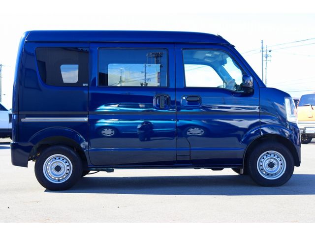 Suzuki EVERY 2022-03 189949-5