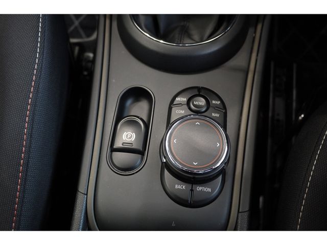 Bmw MINI 2018-12 21788-24