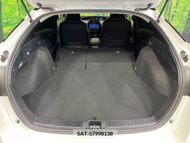 Toyota PRIUS 2021-04 281716-10