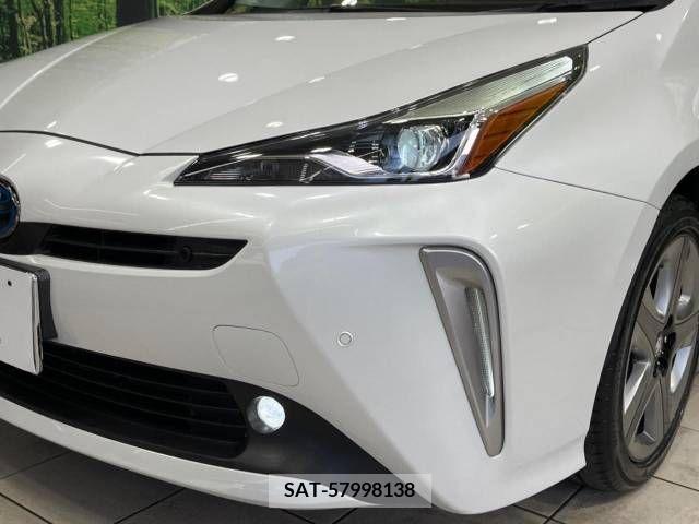 Toyota PRIUS 2021-04 281716-12