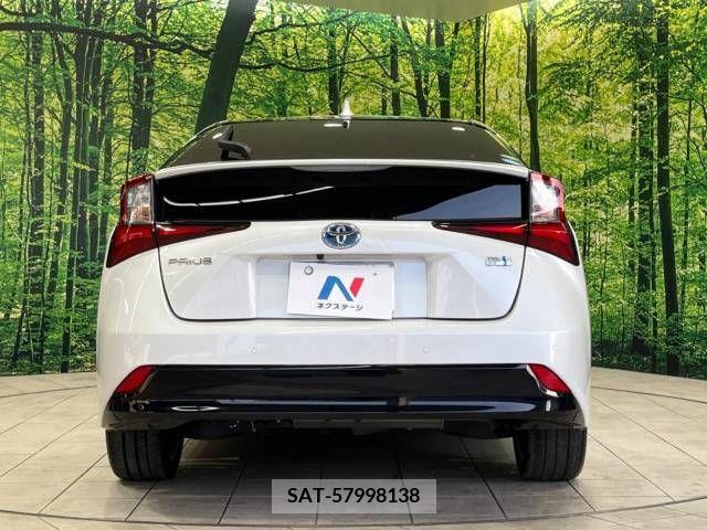 Toyota PRIUS 2021-04 281716-15