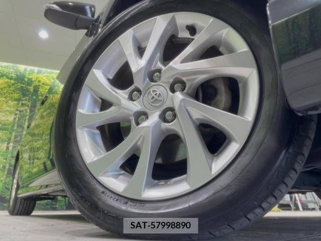 Toyota AURIS 2016-05 261548-13