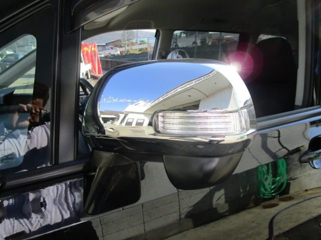 Toyota VOXY 2007-12 17214-17