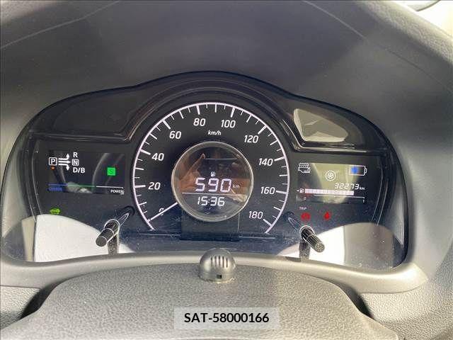 Nissan NOTE 2017-08 351182-12