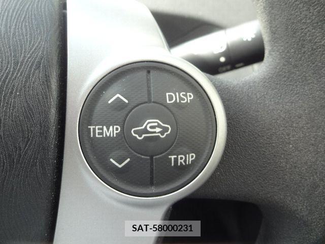 Toyota PRIUS 2013-07 345768-24