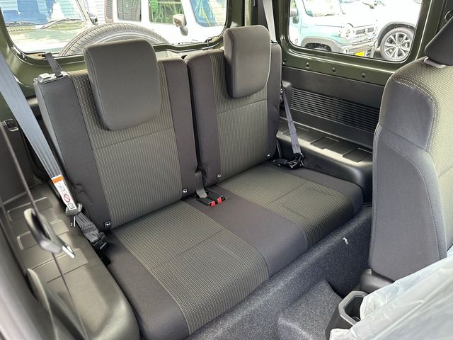 Suzuki JIMNY 2023-08 23911-8