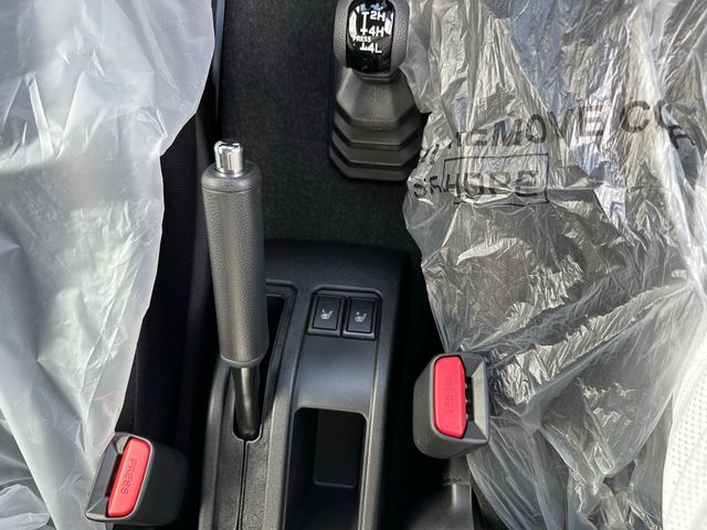 Suzuki JIMNY 2023-08 23911-21