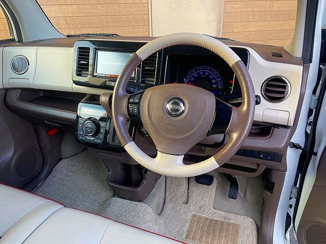 Nissan MOCO 2015-01 182866-4