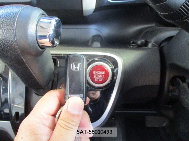 Honda N BOX CUSTOM 2015-08 386499-25