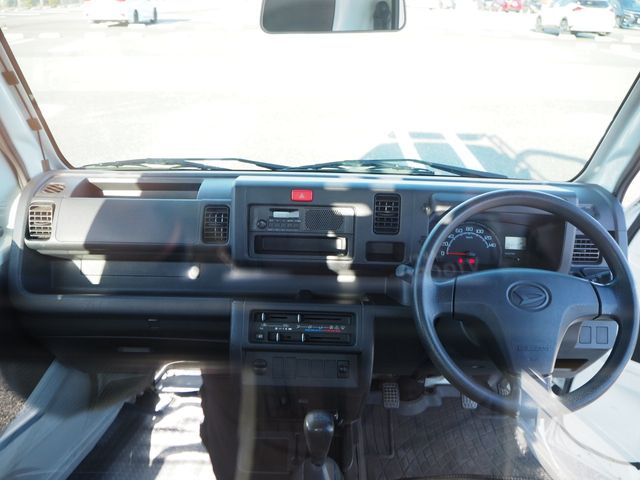 Daihatsu HIJET TRUCK 2017-05 193728-13