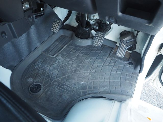 Daihatsu HIJET TRUCK 2017-05 193728-18