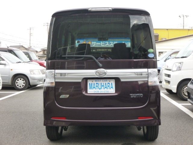 Daihatsu TANTO CUSTOM 2013-06 186118-5