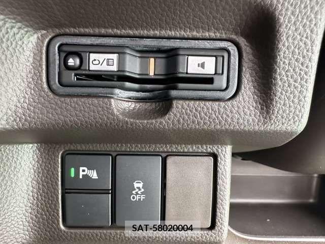 Honda N BOX 2023-09 382961-18
