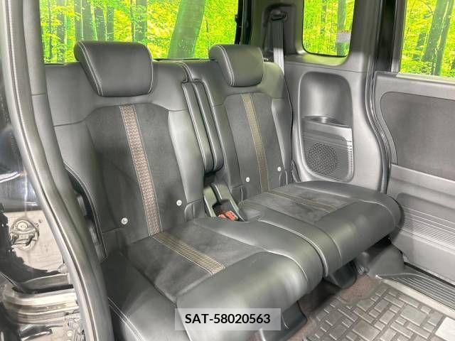 Honda N BOX CUSTOM 2019-08 307202-9