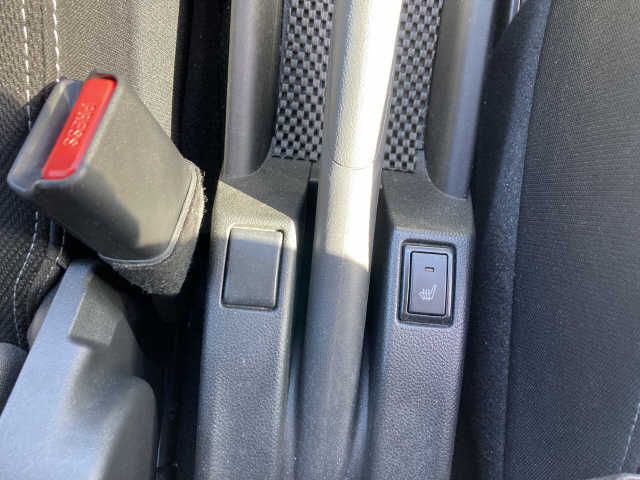 Suzuki SWIFT 2019-04 595-5