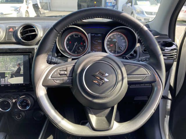 Suzuki SWIFT 2019-04 595-4