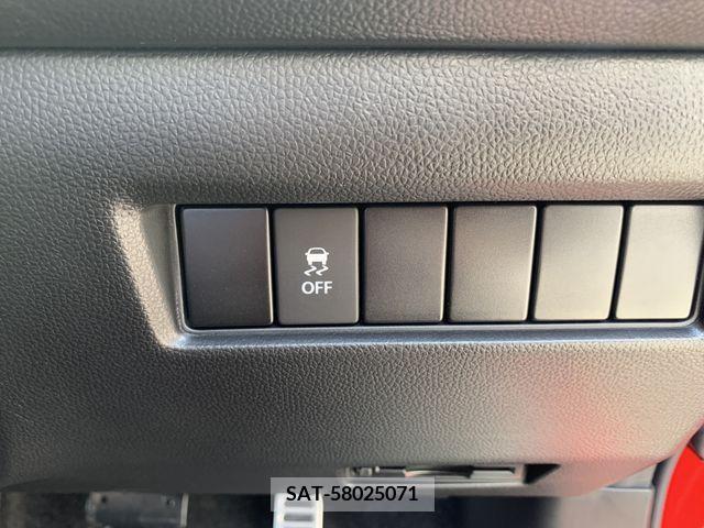 Suzuki SWIFT 2019-03 320832-5