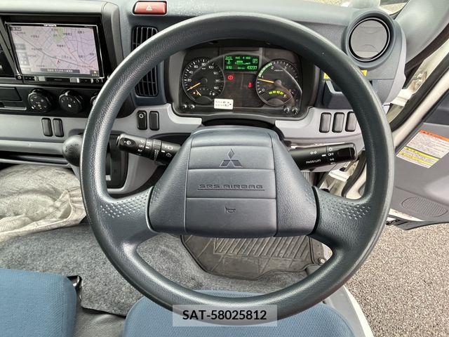 Mitsubishi CANTER 2016-06 371790-20