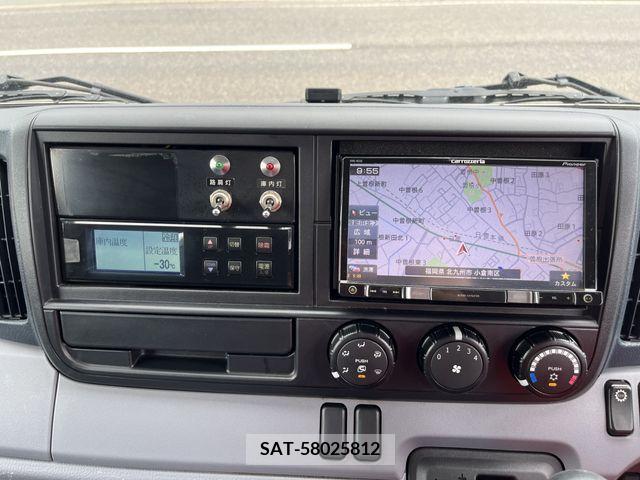 Mitsubishi CANTER 2016-06 371790-19