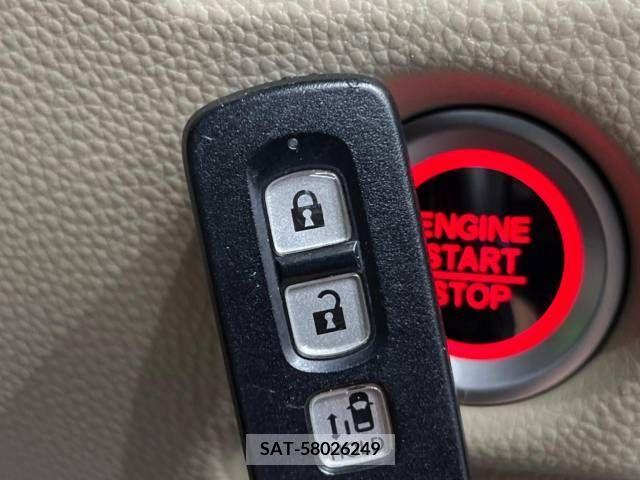 Honda N BOX 2017-11 306938-6