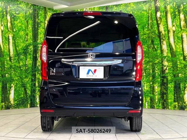 Honda N BOX 2017-11 306938-17