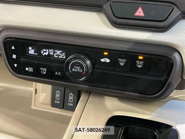 Honda N BOX 2017-11 306938-9