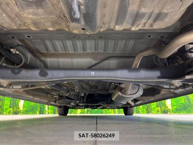 Honda N BOX 2017-11 306938-19