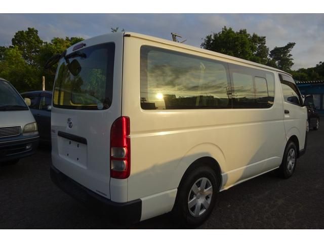 Toyota HIACE VAN 2015-04 17048-17