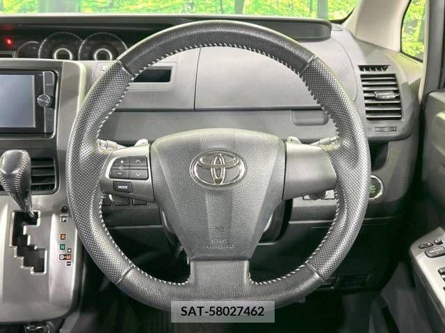 Toyota VOXY 2012-07 321360-11
