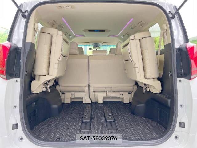 Toyota ALPHARD 2023-04 299602-10