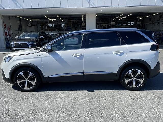 Peugeot 5008 2018-08 21294-14
