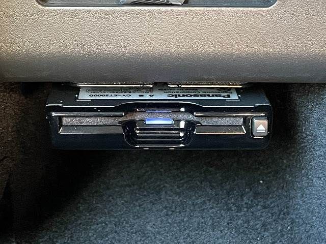 Peugeot 5008 2018-08 21294-10