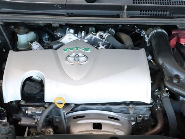 Toyota SIENTA 2016-09 13306-19