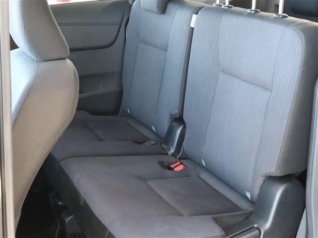 Toyota SIENTA 2016-09 13306-15