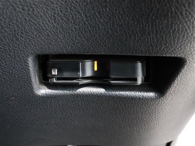 Toyota SIENTA 2016-09 13306-5